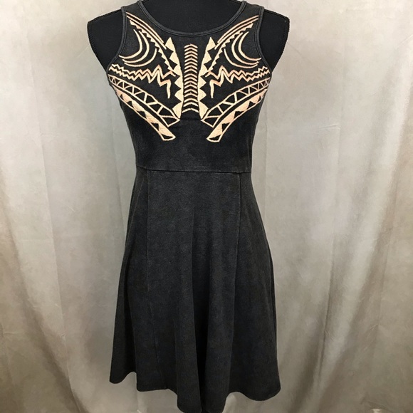 Umgee | Tribal Sleeveless Dress | Charcoal | M - Picture 2 of 8
